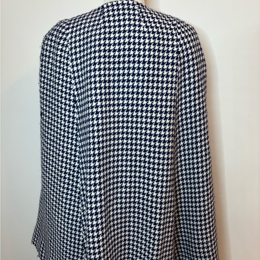 Women's Houndstooth Cape Jacket - image 4